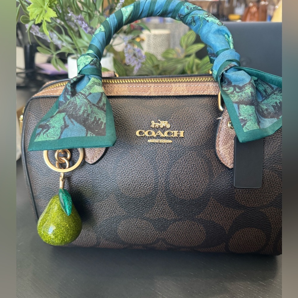 Green Pear Charm